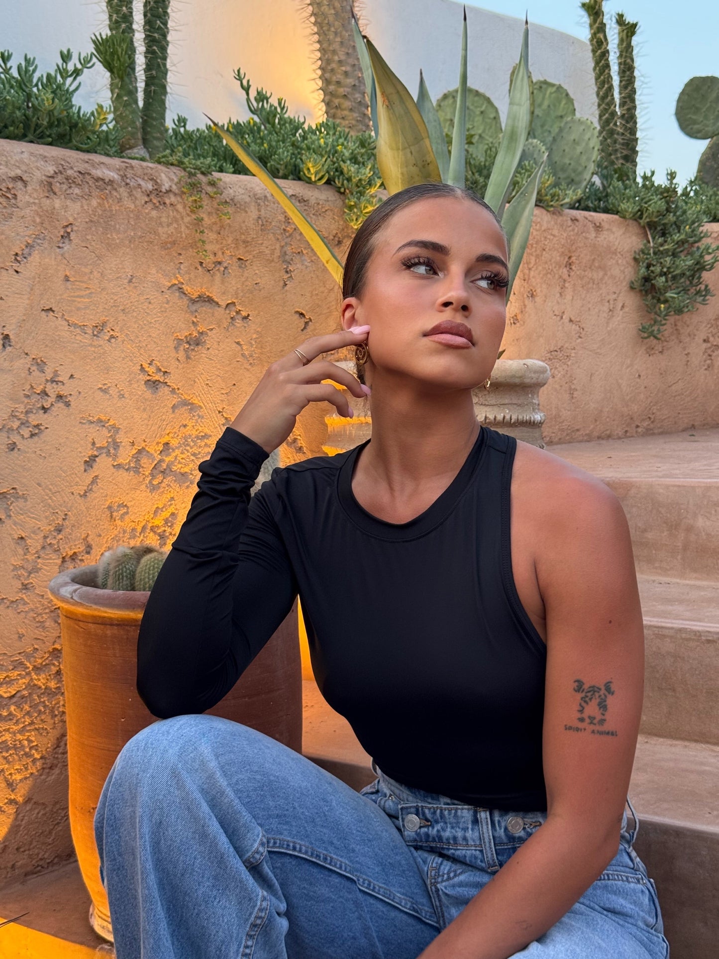 Nora | Body asymmetrisch