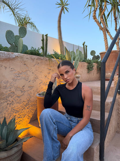 Nora | Body asymmetrisch